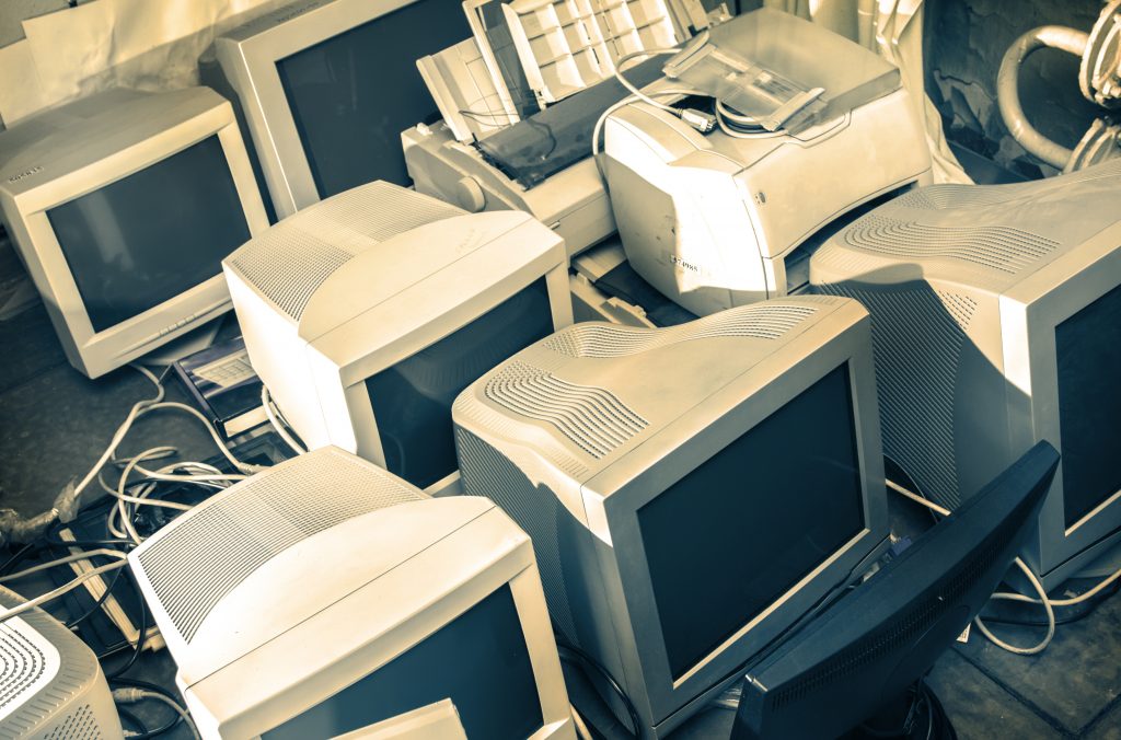 Old computer monitors - Abavus