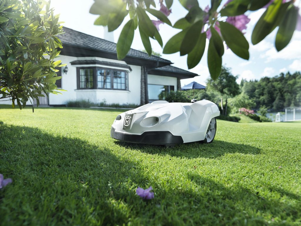 AI and robotics could fully automate grass cutting